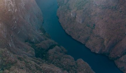 pexels-mikhail-nilov-6943108